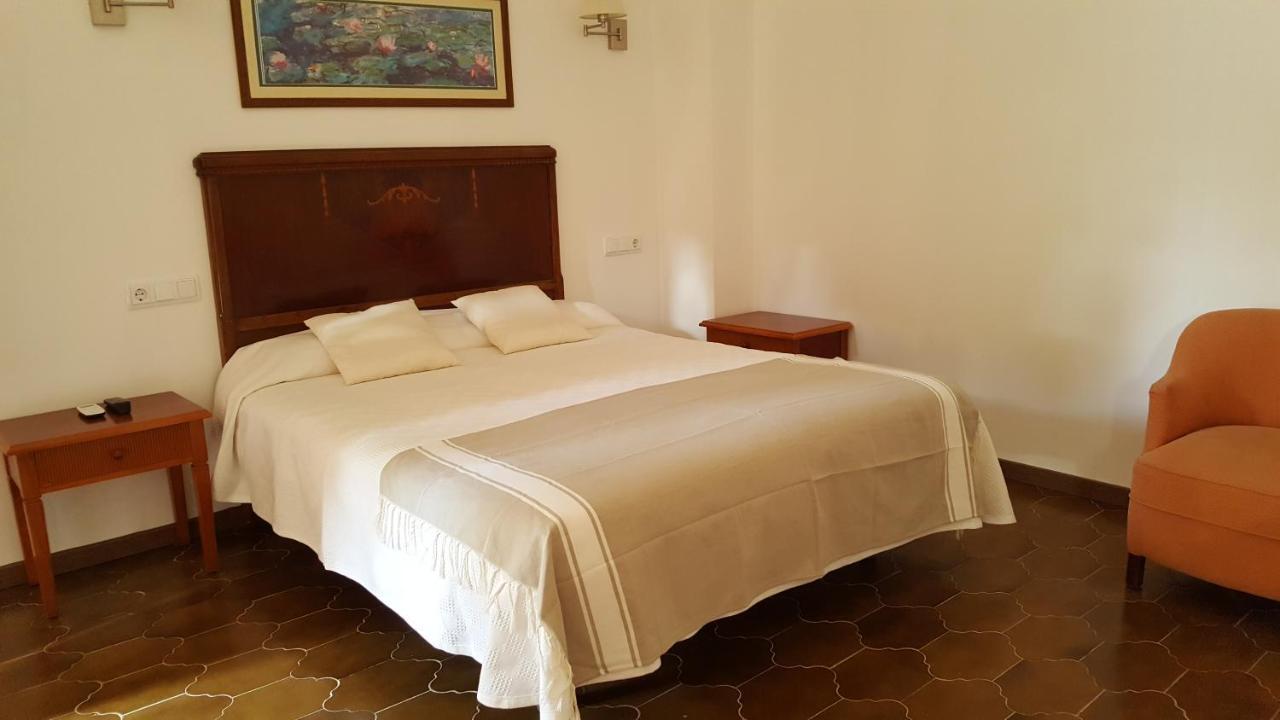 Agroturismo Finca Son Amora 팔마데마요르카 외부 사진