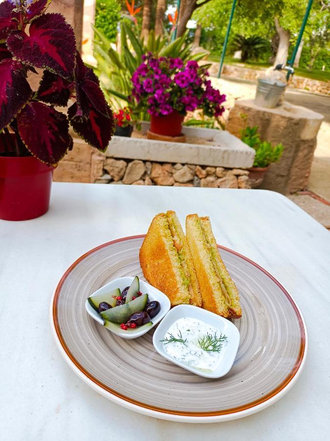 Agroturismo Finca Son Amora 팔마데마요르카 외부 사진